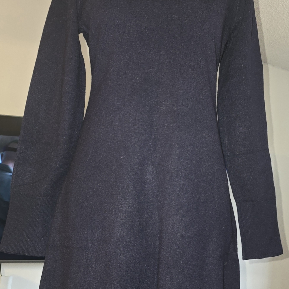 ✨ Free Assembly Navy Sweater Dress – Women’s Small ✨Chic Long Sleeve Navy Dress
